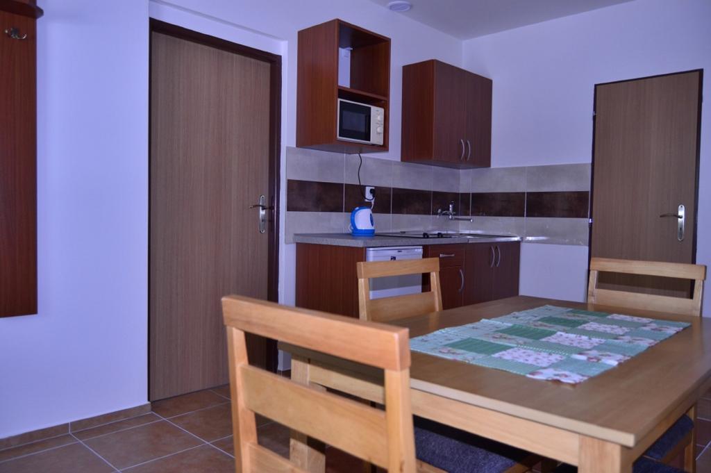 Promenad Apartmany Veľký Meder Bagian luar foto