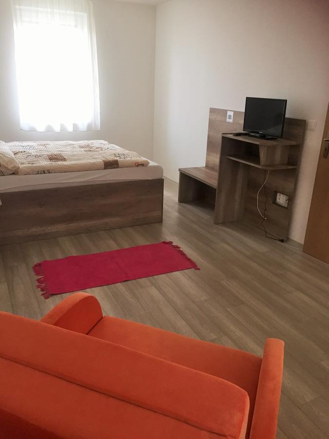 Promenad Apartmany Veľký Meder Bagian luar foto